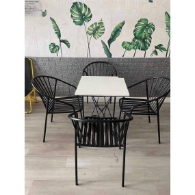 Bộ Bàn Ghế Cafe Ngồi Ngoài Trời Trẻ Trung