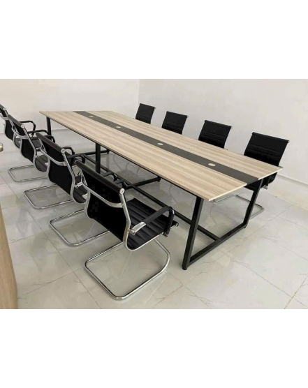 Bàn làm việc công ty